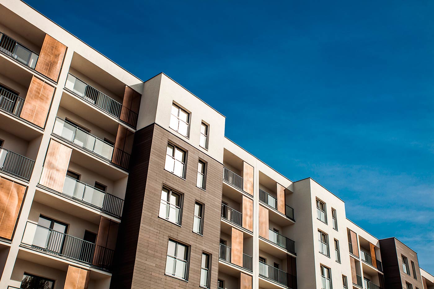 Fassadenkomplex Mehrfamilienhäuser - IMMVENDO